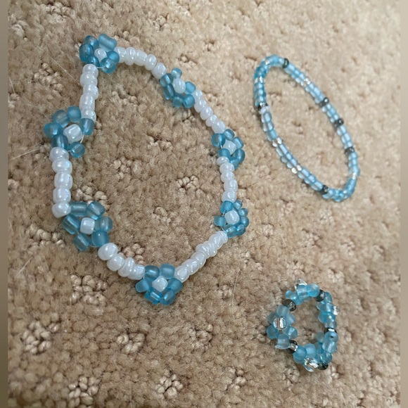 11 pack jewelry (10 bracelets, 1 ring) - Picture 2 of 5